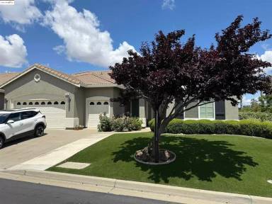 Main picture of 909 Suntan Ln