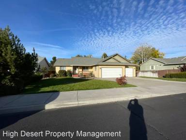 Main picture of 2729 NW 16th St
