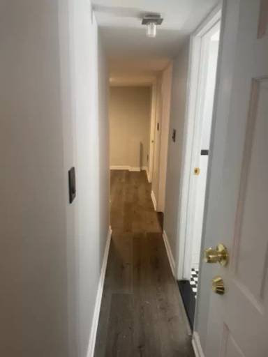 Main picture of 287 E 54th St