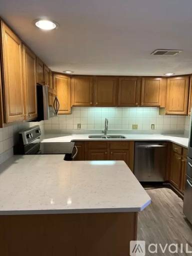Main picture of 1357 Turner St