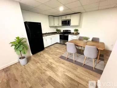 Main picture of 1901 E 26th St