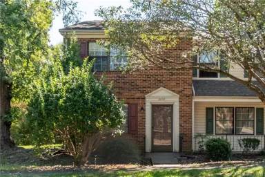 Main picture of 8837 Hunter Ridge Dr