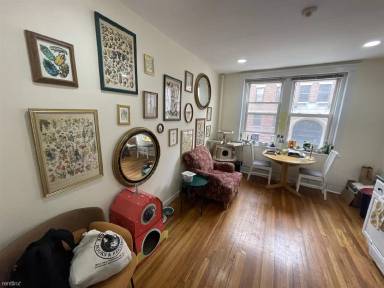 Main picture of 17 Lothian Rd