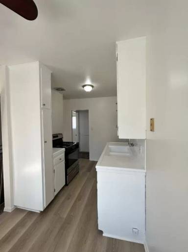 Main picture of 516 N Mar Vista Ave