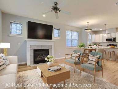 Main picture of 2736 Tamarac St