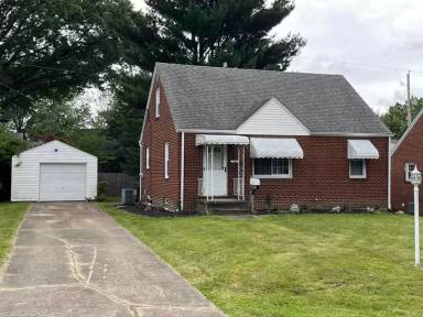 Main picture of 162 Mount Marie Ave NW