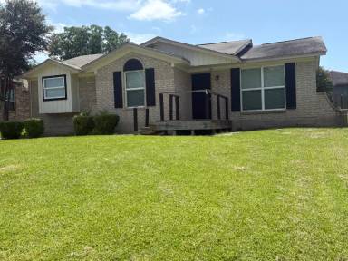 Main picture of 212 Cape Conroe Dr