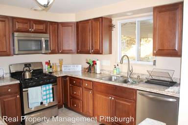 Main picture of 79 Lilmont Dr