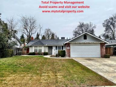 Main picture of 6016 W Paradise Ave