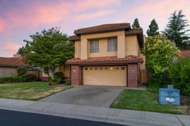 Main picture of 1451 Lorimer Way