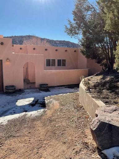 Main picture of 154 Tunnel Dr