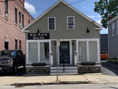 Main picture of 7 Broadway