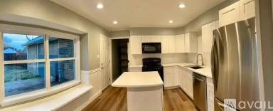 Main picture of 1308 Clearview Dr