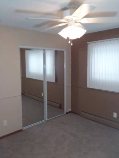 Main picture of 3246 Douglas Dr N