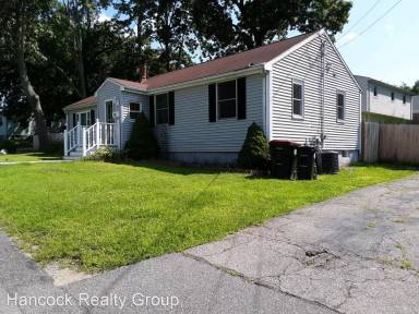 Main picture of 121 Drew Ave