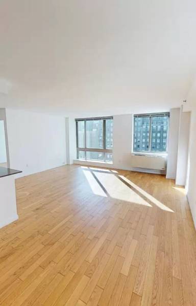 Main picture of 5 Gold St