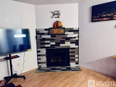 Main picture of 1475 Manitou Blvd