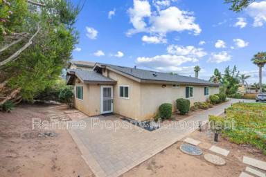 Main picture of 1388 Hygeia Ave