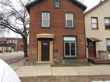 Main picture of 1603 Washington St