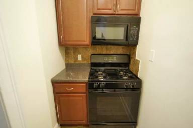 Main picture of 546 Bergen Ave