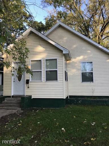 Main picture of 866 Emerson Ave