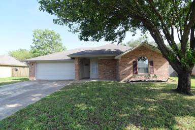 Main picture of 4502 Bluestem Ln