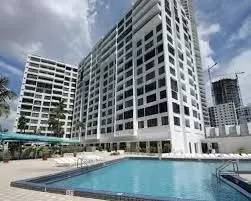 Main picture of Alexander Towers Condo
