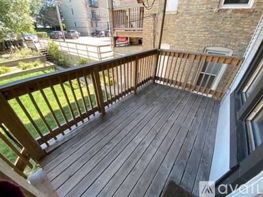 Main picture of 1437 N Cleaver St
