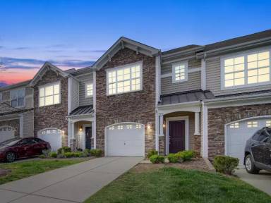 Main picture of 5657 Tipperlinn Way