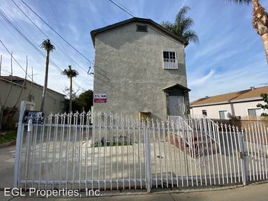 Main picture of 115 N Westlake 114 Ave Ave
