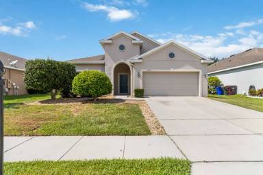 Main picture of 3509 Starcatcher St