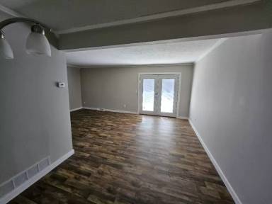 Main picture of 2354 Dorland Pl E