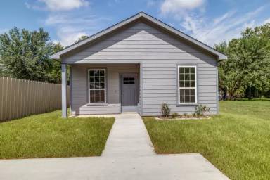 Main picture of 511 N 3rd St