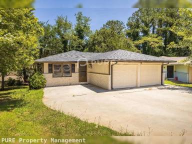 Main picture of 2895 Lakemont Pl SW