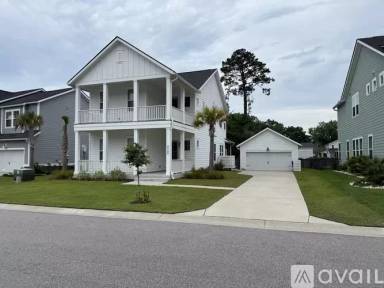 Main picture of 2709 McFadden Way