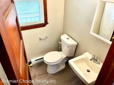 Main picture of 619 Springfield St