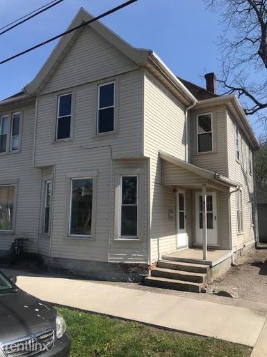 Main picture of 625 S B St