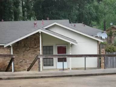Main picture of 3004-22 Zachry Ave
