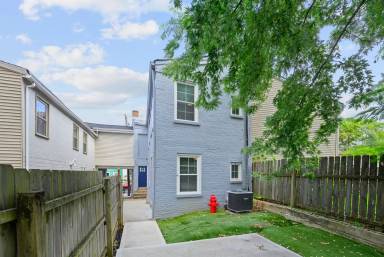 Main picture of 249 Pershing Ave