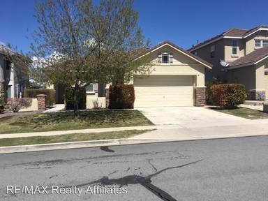 Main picture of 2918 Astronomer Way