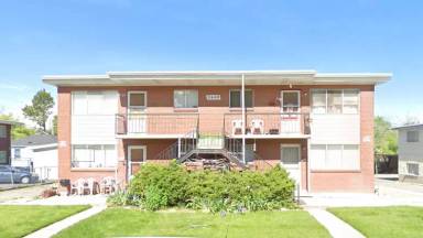 Main picture of 2640 S Windsor Cir
