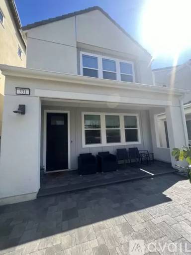 Main picture of 300 Harvest Dr