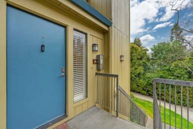 Main picture of 2280 Hurley Way