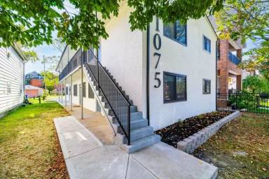 Main picture of 1075 Oak St