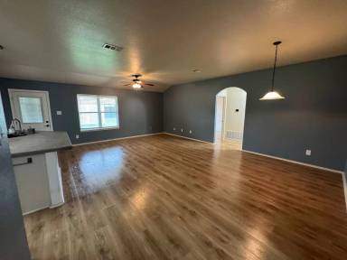 Main picture of 3106 Alamocitos Creek Dr