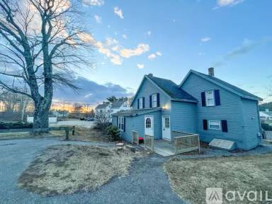 Main picture of 77 Main St