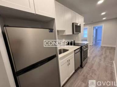 Main picture of 44A Joy St