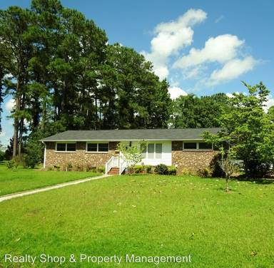 Main picture of 109 Country Club Dr