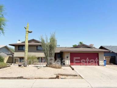Main picture of 1628 E La Jolla Dr