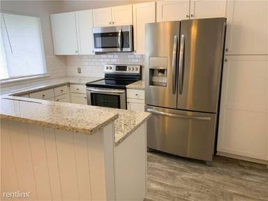 Main picture of 600 Buckskin Dr